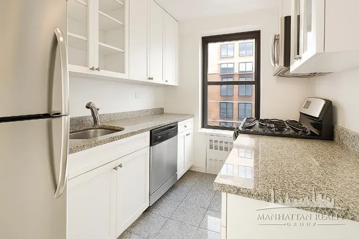 145 4th Avenue 9f, New York City, New York 10003, 2 Bedrooms Bedrooms, 5 Rooms Rooms,2 BathroomsBathrooms,Residential Lease,For Rent,4th,RLS20064824