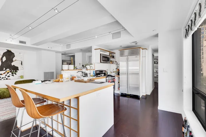 334 GRAND Street, New York City, NY 10002