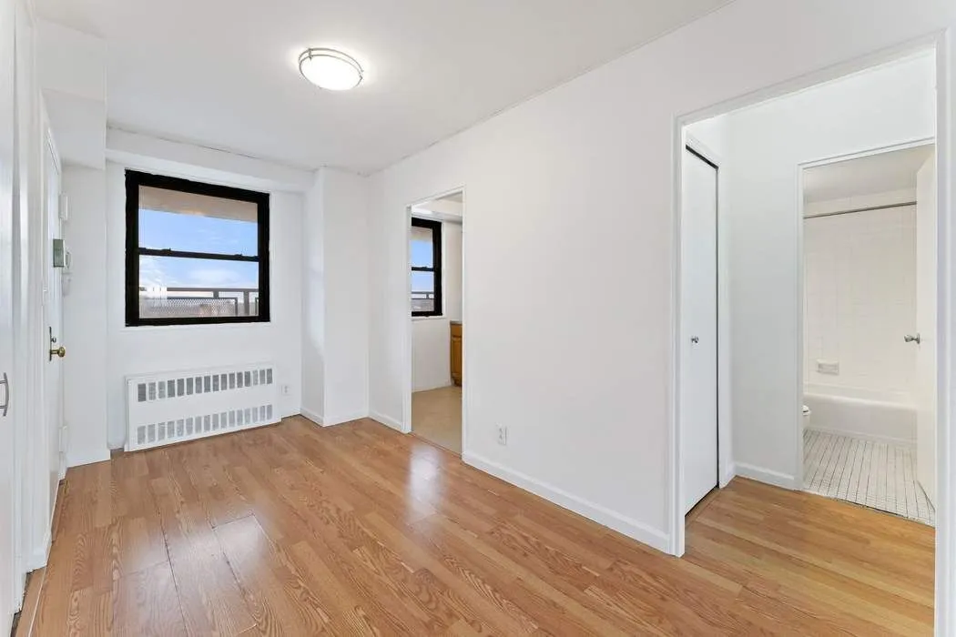 4705 Henry Hudson Parkway W 15g, New York City, New York 10471, 1 Chambre Chambres, 2 Chambres Chambres,1 Salle de bainsSalle de bain,Residential,For Sale,Henry Hudson,RLS20066020 4705 Henry Hudson Parkway W 15g, New York City, New York 10471, 1 Chambre Chambres, 2 Chambres Chambres,1 Salle de bainsSalle de bain,Residential,For Sale,Henry Hudson,RLS20066020