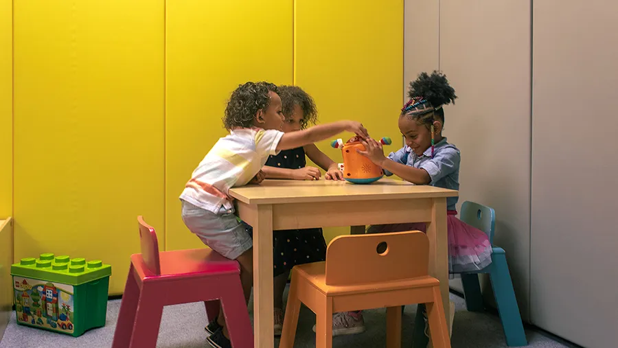 555 10th Avenue 22b, New York City, New York 10018, 2 Bedrooms Bedrooms, 3 Rooms Rooms,2 BathroomsBathrooms,Residential Lease,For Rent,10th,RLS20067148 555 10th Avenue 22b, New York City, New York 10018, 2 Bedrooms Bedrooms, 3 Rooms Rooms,2 BathroomsBathrooms,Residential Lease,For Rent,10th,RLS20067148