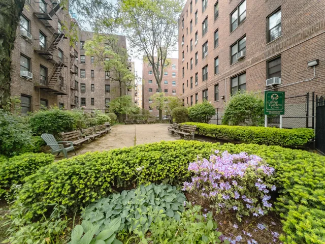 3535 Kings College Place 1e, New York City, New York 10467, 1 Bedroom Bedrooms, 3 Rooms Rooms,1 BathroomBathrooms,Residential,For Sale,Kings College,RLS20068722