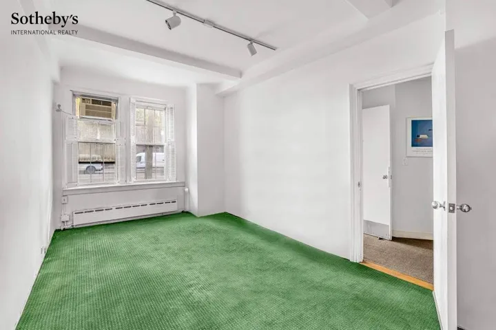 410 E 57th Street, New York City, NY 10022
