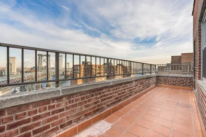 570 Grand Street, New York City, NY 10002