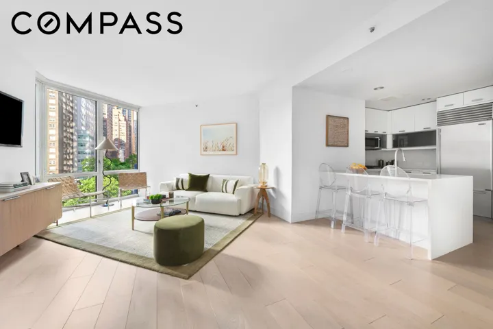 225 E 34th Street, New York City, NY 10016