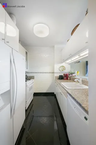 200 Riverside Boulevard, New York City, NY 10069