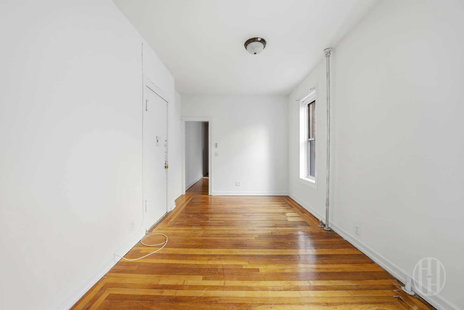 29 E 17th Street 320, New York City, New York 11226, 1 Bedroom Bedrooms, 3 Rooms Rooms,1 BathroomBathrooms,Residential Lease,For Rent,17th,RLS20070756 29 E 17th Street 320, New York City, New York 11226, 1 Bedroom Bedrooms, 3 Rooms Rooms,1 BathroomBathrooms,Residential Lease,For Rent,17th,RLS20070756