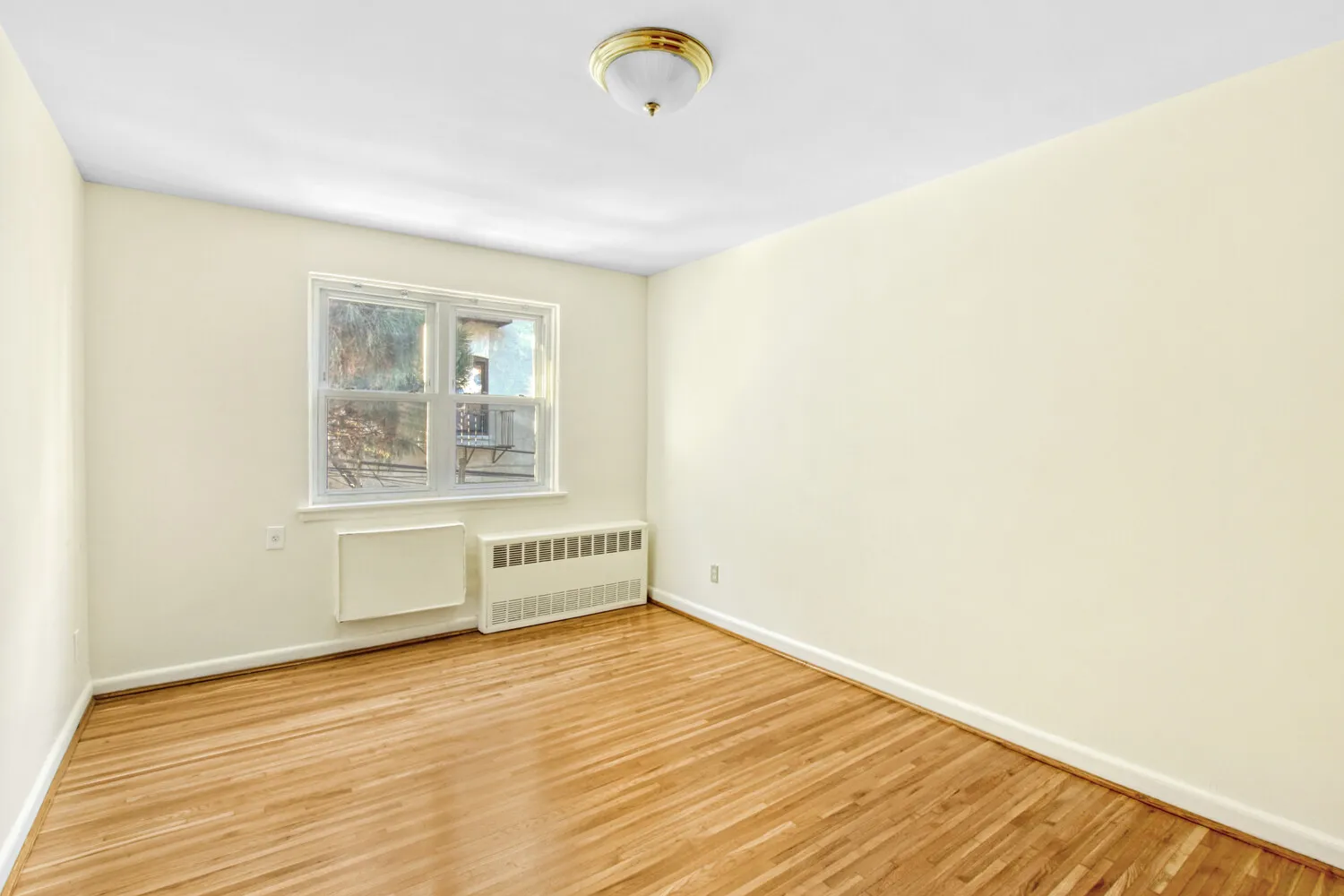 8648 21st Avenue 3, New York City, New York 11214, 3 Bedrooms Bedrooms, 6 Rooms Rooms,1 BathroomBathrooms,Residential Lease,For Rent,21ST,RLS20071135 8648 21st Avenue 3, New York City, New York 11214, 3 Bedrooms Bedrooms, 6 Rooms Rooms,1 BathroomBathrooms,Residential Lease,For Rent,21ST,RLS20071135