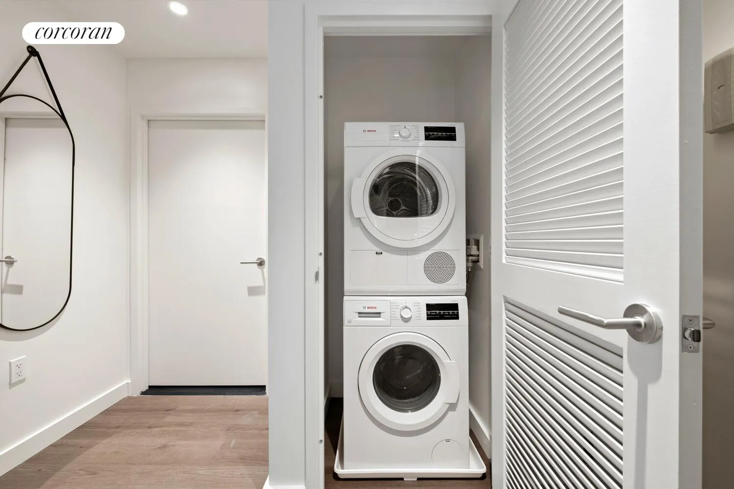 166-20 90th Avenue 452, New York City, New York 11432, 1 Bedroom Bedrooms, 3 Rooms Rooms,1 BathroomBathrooms,Residential Lease,For Rent,90TH,RLS20072085 166-20 90th Avenue 452, New York City, New York 11432, 1 Bedroom Bedrooms, 3 Rooms Rooms,1 BathroomBathrooms,Residential Lease,For Rent,90TH,RLS20072085