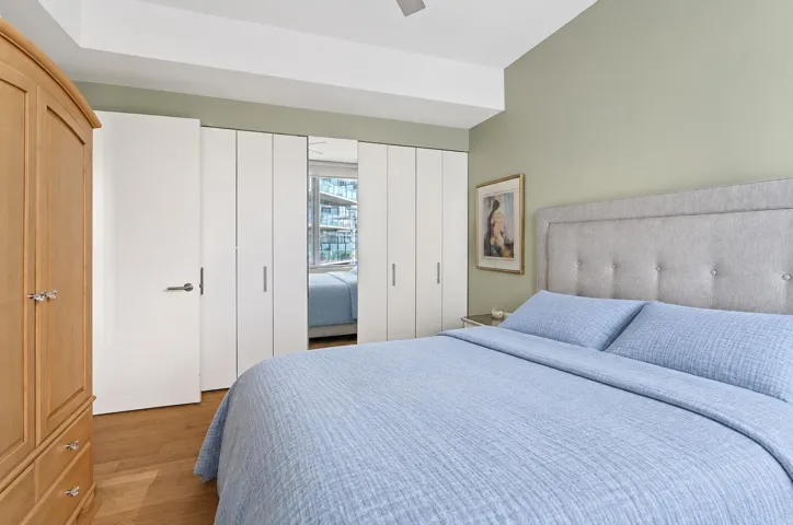 46-30 Center Boulevard, New York City, NY 11109