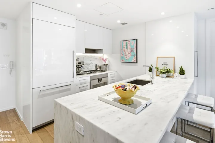 150 E 23RD Street, New York City, NY 10010