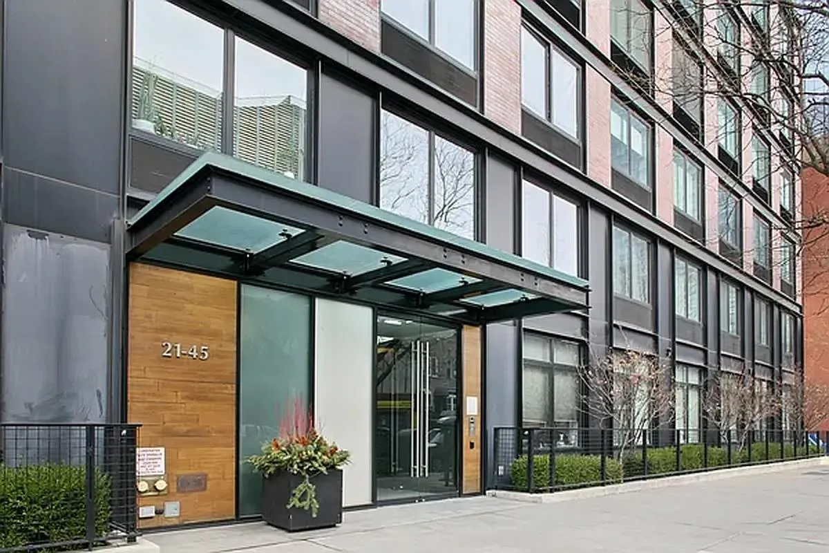 21-45 44th Drive 4-i, New York City, New York 11101, 1 Bedroom Bedrooms, 3 Rooms Rooms,1 BathroomBathrooms,Residential,For Sale,44th,RLS20075601 21-45 44th Drive 4-i, New York City, New York 11101, 1 Bedroom Bedrooms, 3 Rooms Rooms,1 BathroomBathrooms,Residential,For Sale,44th,RLS20075601