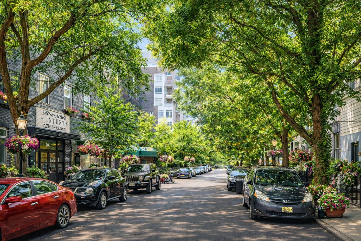 540 Graham Avenue 402, New York City, New York 11222, 2 Bedrooms Bedrooms, 5 Rooms Rooms,2 BathroomsBathrooms,Residential Lease,For Rent,GRAHAM,RLS20075664 540 Graham Avenue 402, New York City, New York 11222, 2 Bedrooms Bedrooms, 5 Rooms Rooms,2 BathroomsBathrooms,Residential Lease,For Rent,GRAHAM,RLS20075664