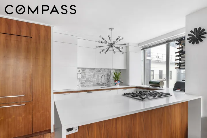 61 W 62nd Street, New York City, NY 10023