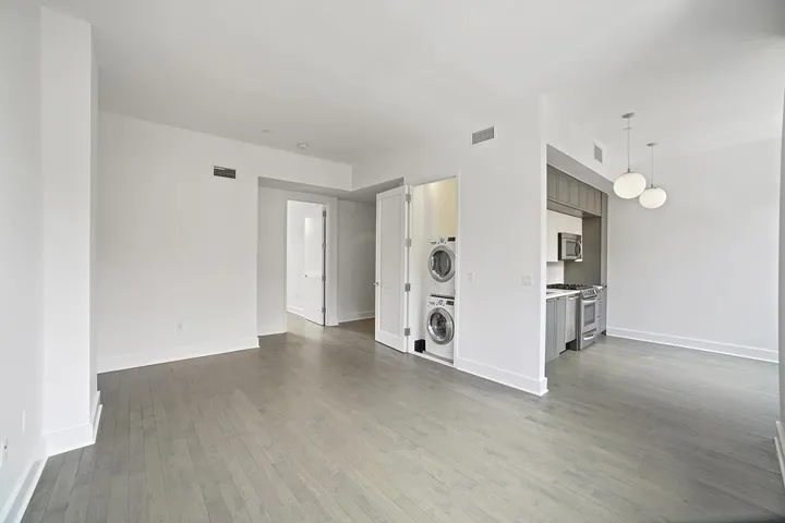 416 W 52nd Street, New York City, NY 10019