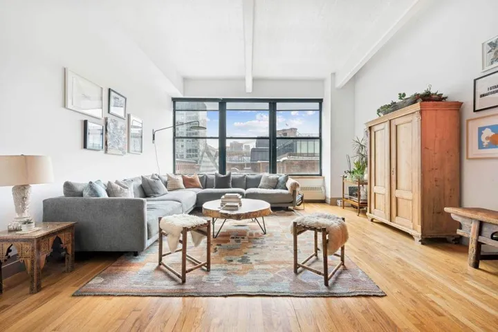 1 Main Street, New York City, NY 11201