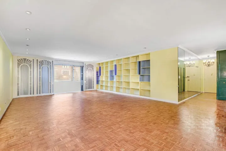475 Park Avenue, New York City, NY 10022