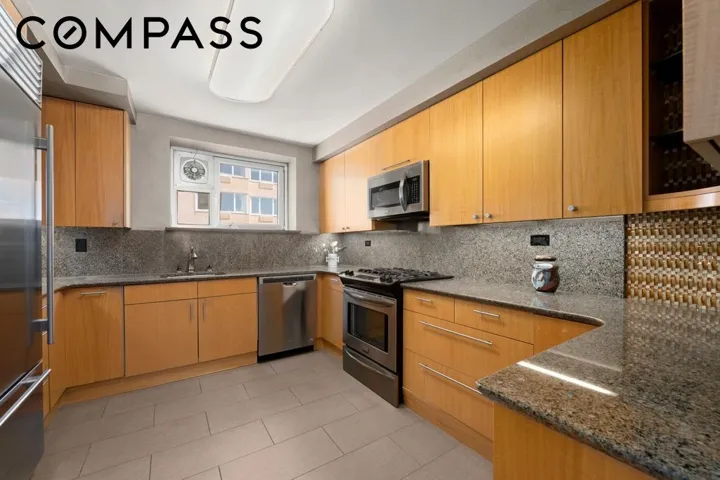 25 Sutton S Place, New York City, NY 10022