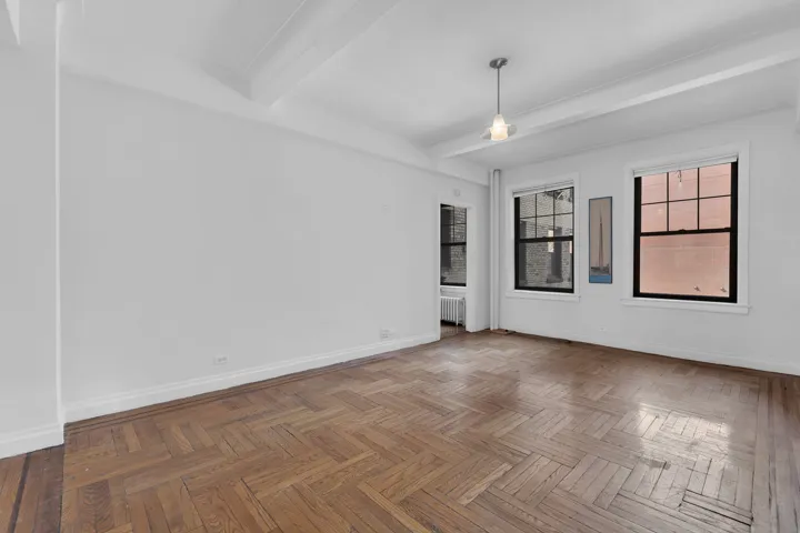 141 E 3RD Street, New York City, NY 10009
