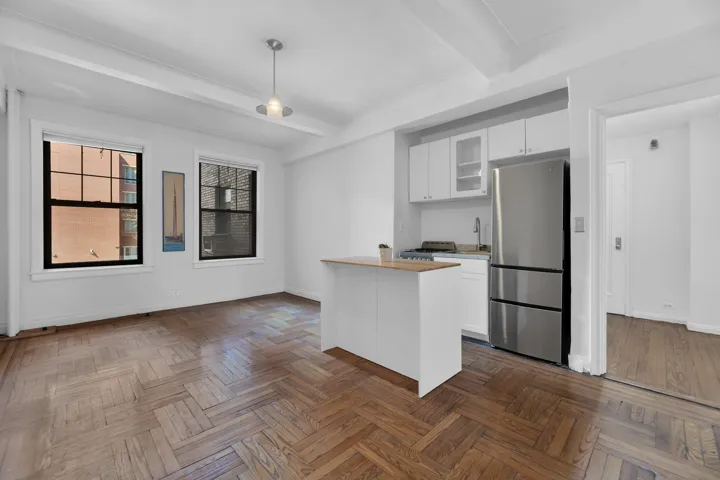 141 E 3RD Street, New York City, NY 10009