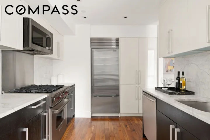 300 E 79th Street, New York City, NY 10075