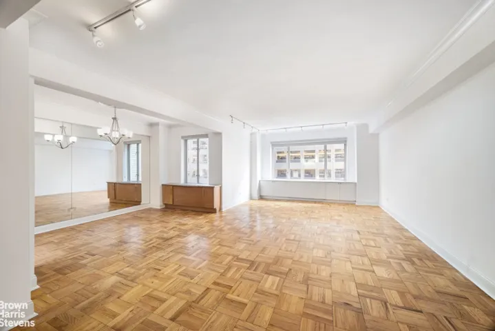 200 E 57TH Street, New York City, NY 10022