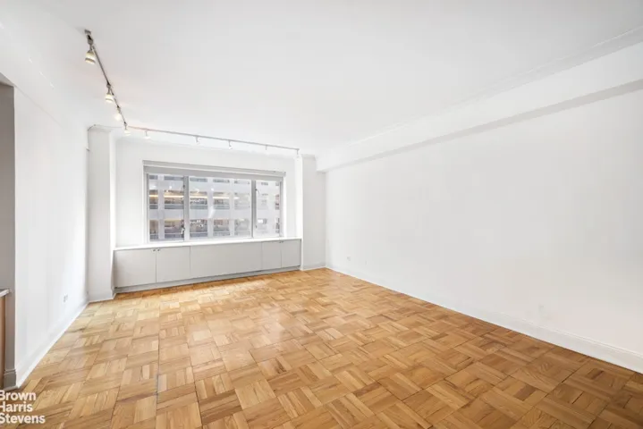 200 E 57TH Street, New York City, NY 10022