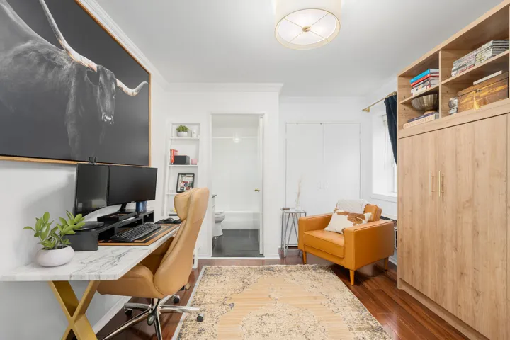 40 E 74TH Street, New York City, NY 10021