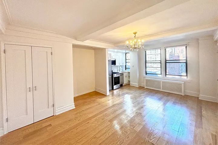 333 E 53rd Street, New York City, NY 10022