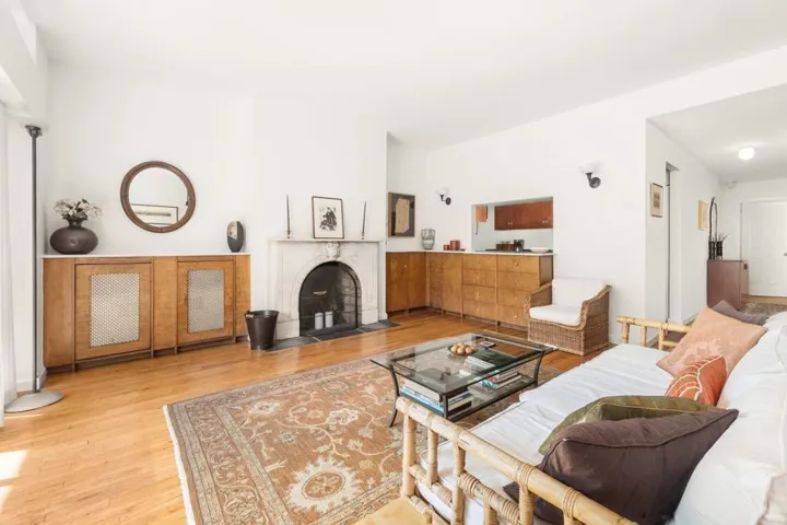 434 W 23rd Street, New York City, NY 10011