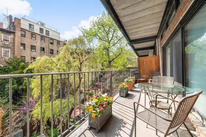 434 W 23rd Street, New York City, NY 10011