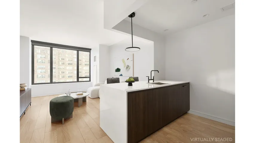 111 VARICK Street, New York City, NY 10013