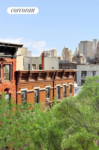 2 KING Street, New York City, NY 10012