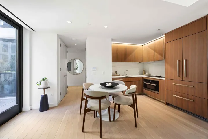 500 W 45th Street, New York City, NY 10036
