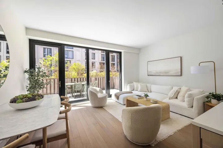 500 W 45th Street, New York City, NY 10036