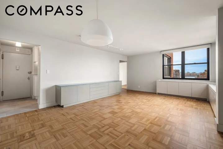 61 Jane Street, New York City, NY 10014
