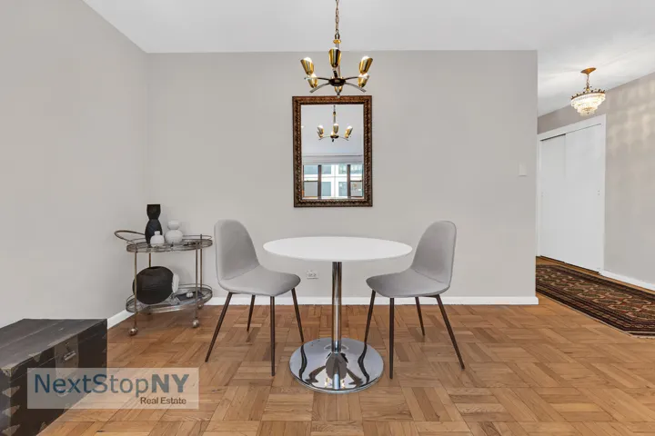 235 E 57TH Street, New York City, NY 10022
