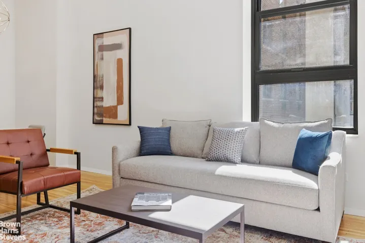 148 W 23RD Street, New York City, NY 10011
