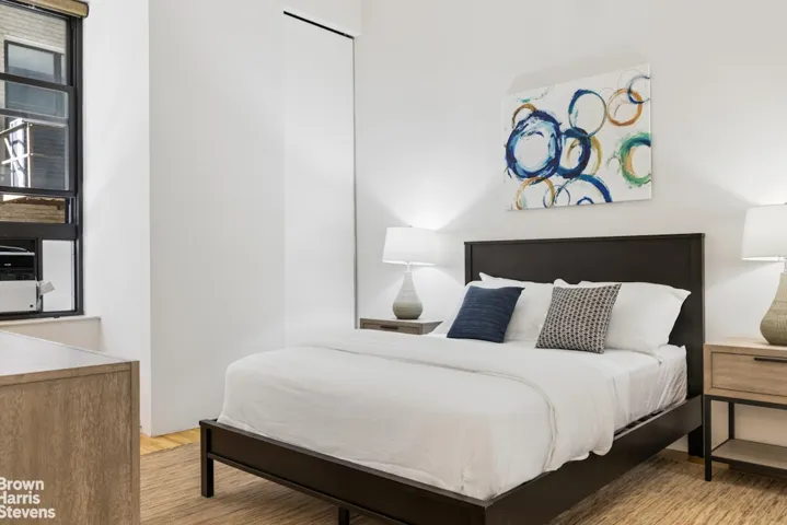 148 W 23RD Street, New York City, NY 10011
