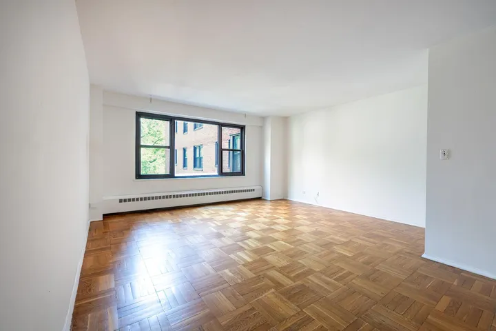 3850 Sedgwick Avenue, New York City, NY 10463