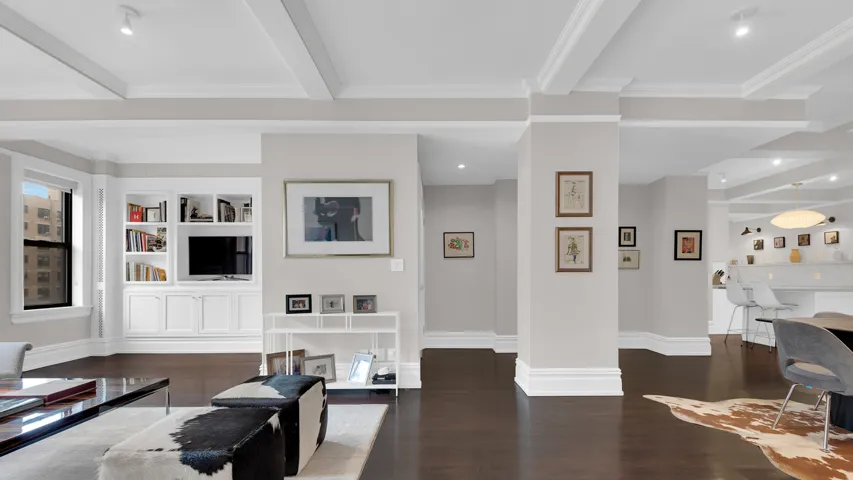 300 RIVERSIDE Drive, New York City, NY 10025