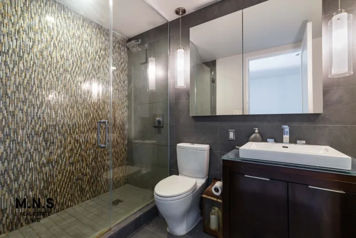 34 N 7th Street, New York City, NY 11249