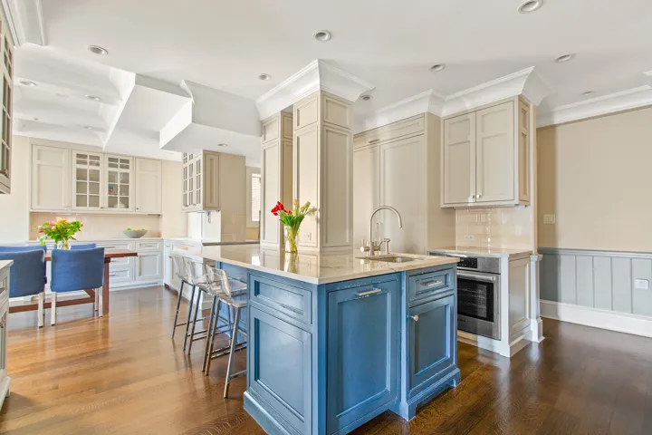 333 E 68TH Street, New York City, NY 10065