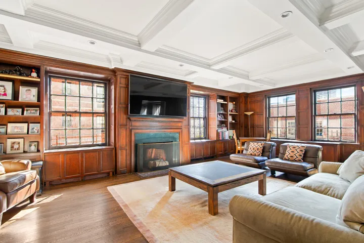 333 E 68TH Street, New York City, NY 10065