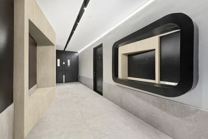 1811 MENAHAN Street, New York City, NY 11385