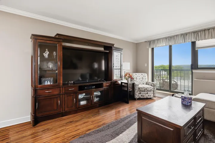 3220 Fairfield Avenue, New York City, NY 10463