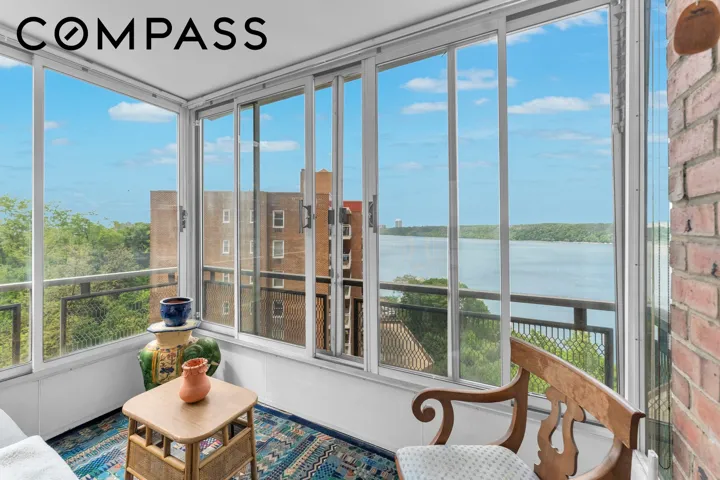 2621 Palisade Avenue, New York City, NY 10463