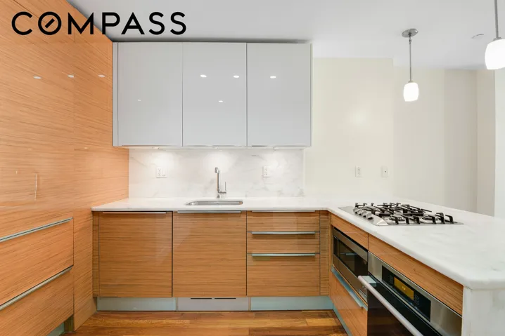 130 W 20th Street, New York City, NY 10011