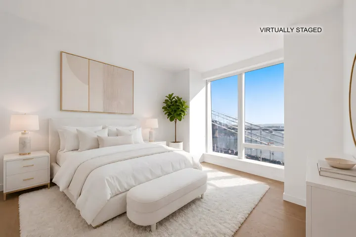 252 South Street, New York City, NY 10002