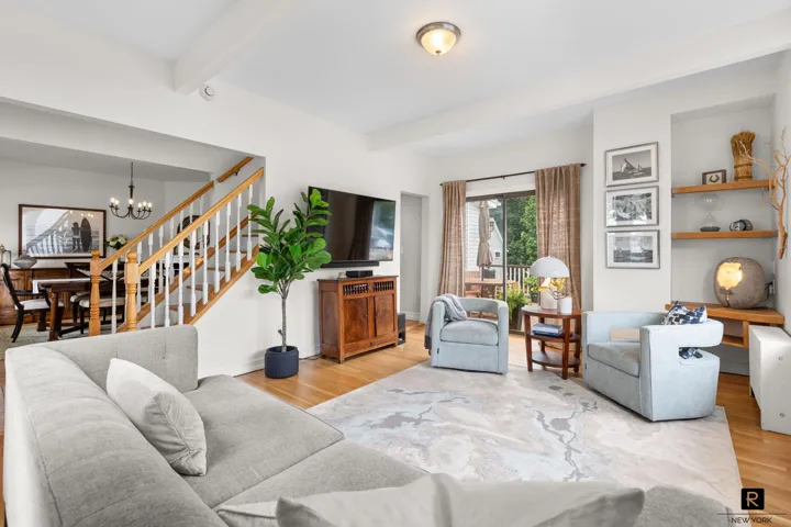 111 Rochelle Street, New York City, NY 10464
