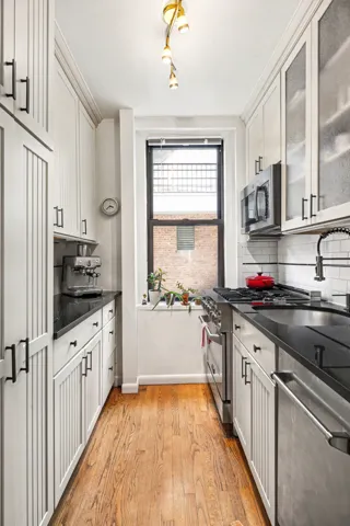 111 W 94TH Street, New York City, NY 10025